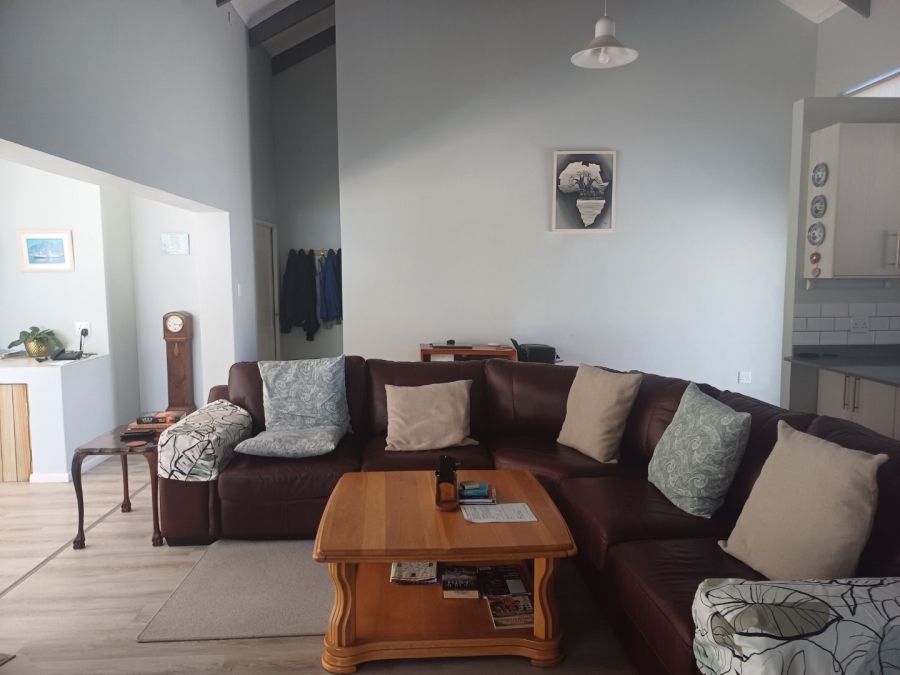 3 Bedroom Property for Sale in Stilbaai Wes Western Cape